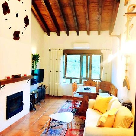La Casita De La Montana Apartman Alba de los Cardaños Kültér fotó